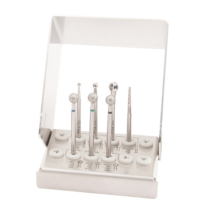 SURGICAL KIT 1